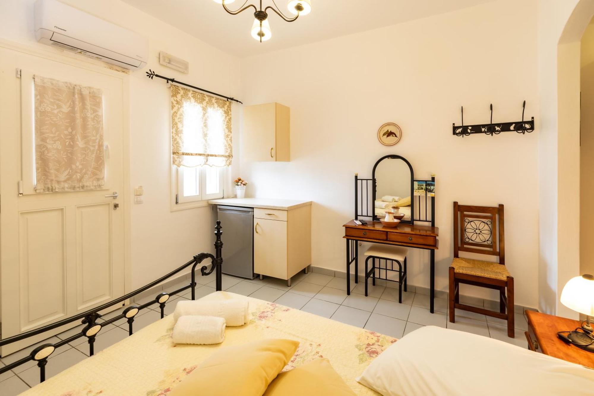 Pension Ageliki Sifnos Platis Gialos  Экстерьер фото